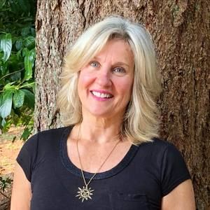 Meet your Posher, Anne